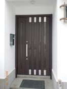 西区　S邸　玄関ドア入れ替え
